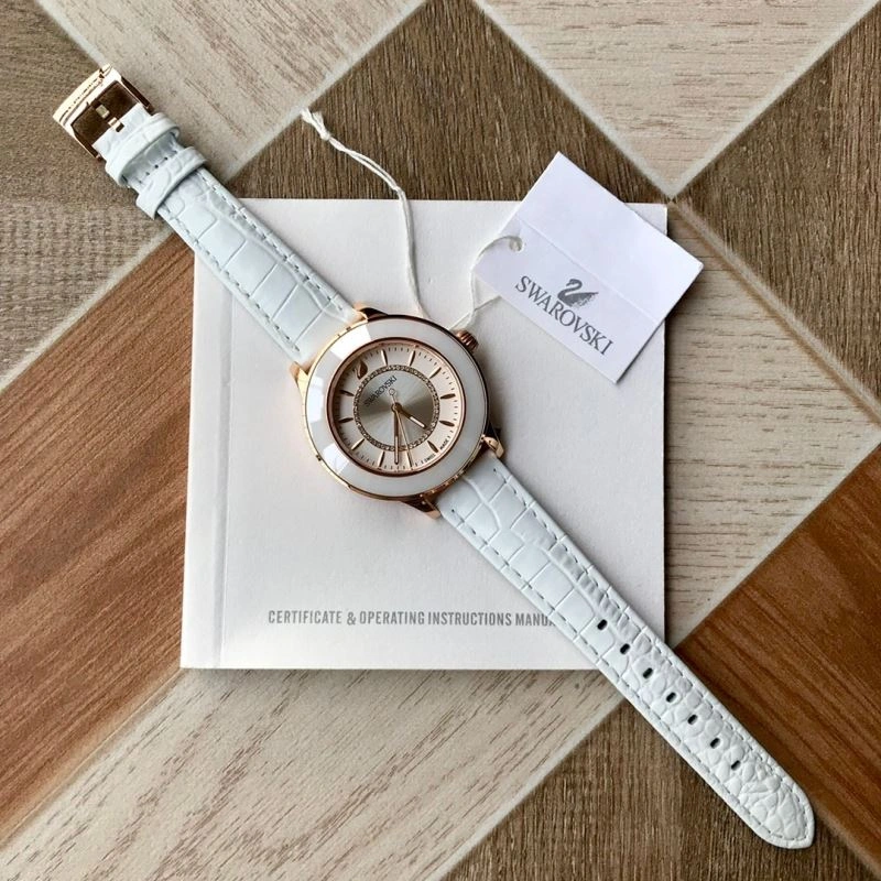 Sleek SWAROVSKI Watches 202935