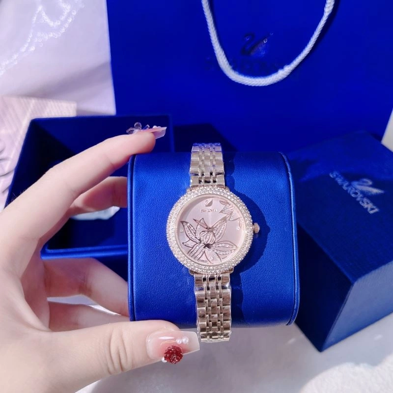 Minimalist SWAROVSKI Watches 202879