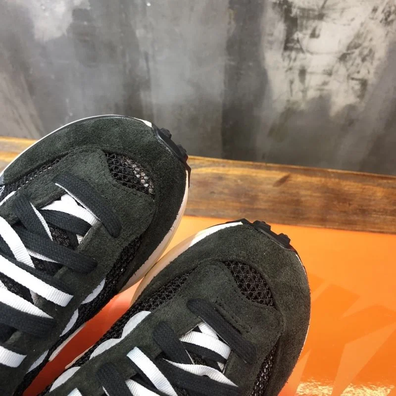 Fashionable Sacai x Nike VaporWaffle Shoes 33381