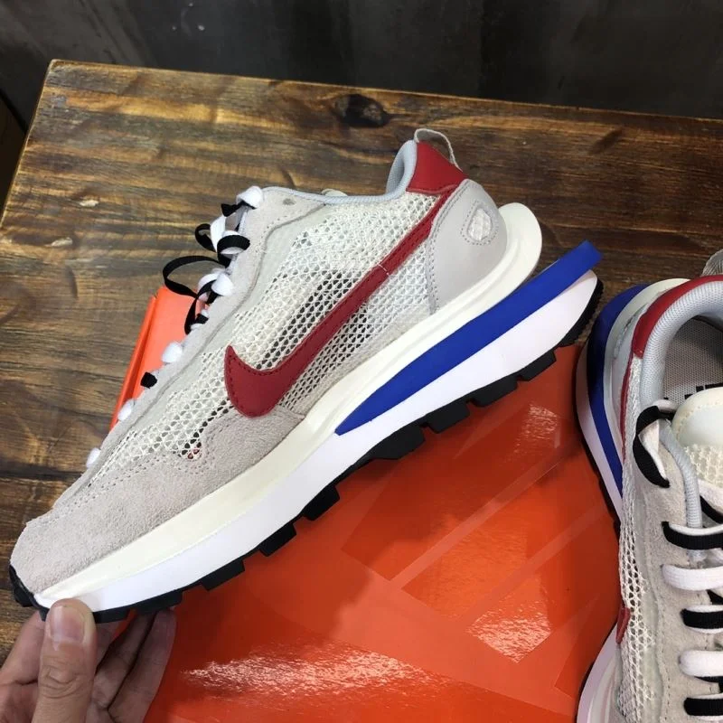Lightweight Sacai x Nike VaporWaffle Shoes 33394