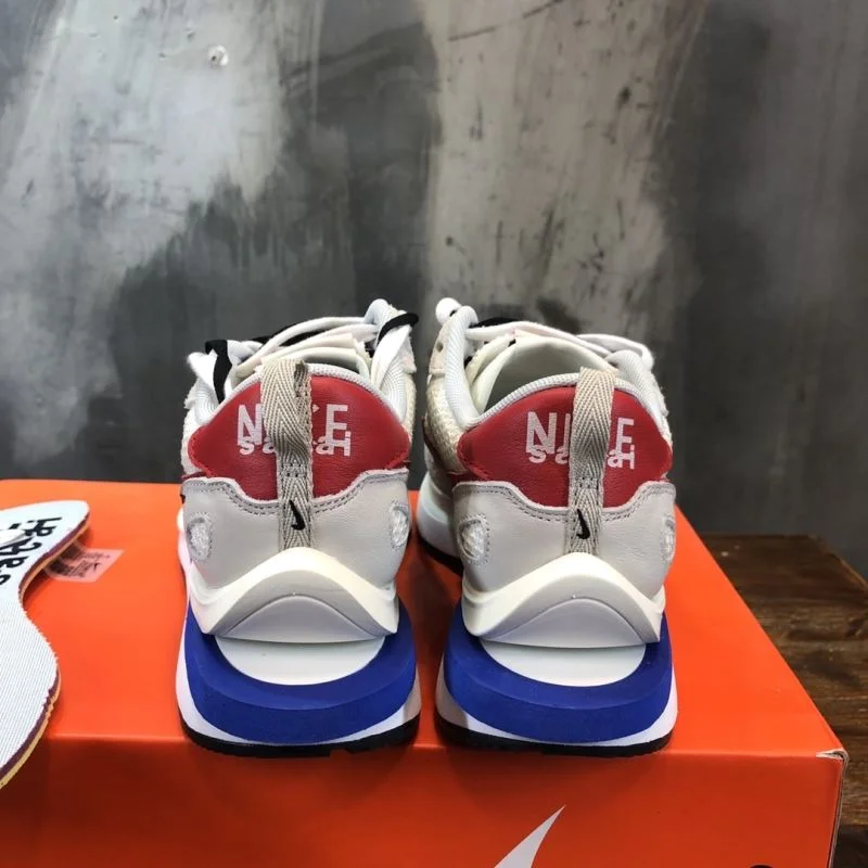 Lightweight Sacai x Nike VaporWaffle Shoes 33394