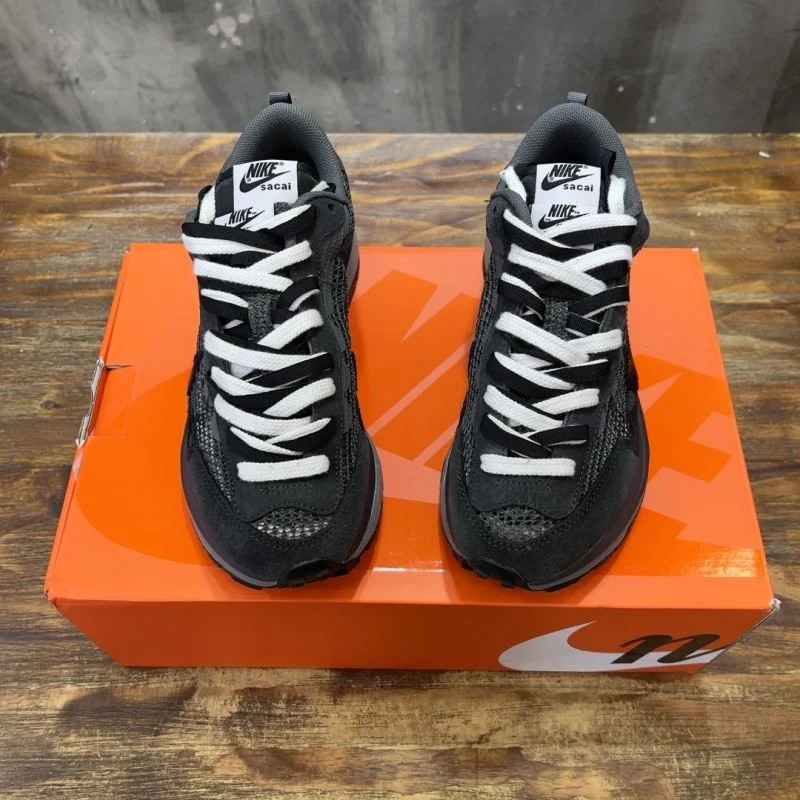 Attractive Sacai x Nike VaporWaffle Shoes 33393