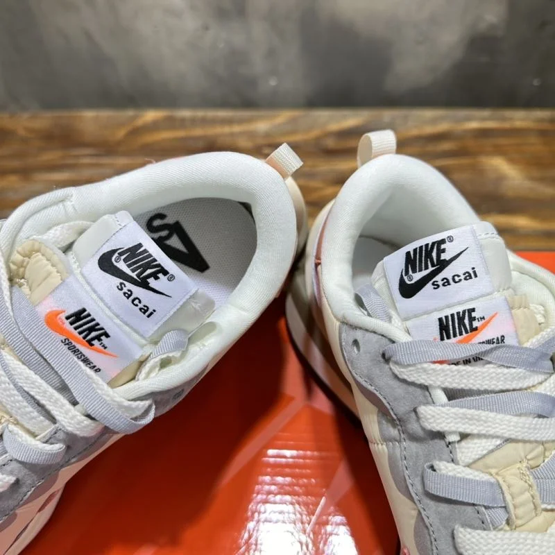 Sacai x Nike VaporWaffle Shoes Effortless 33377