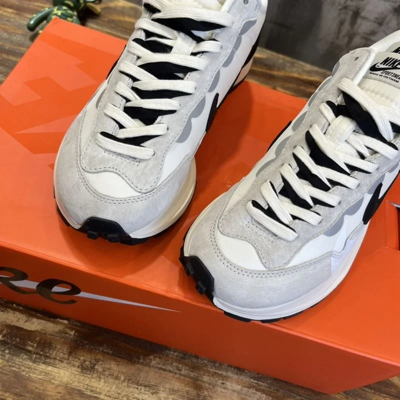 Sacai x Nike VaporWaffle Shoes WeatherProof 33367