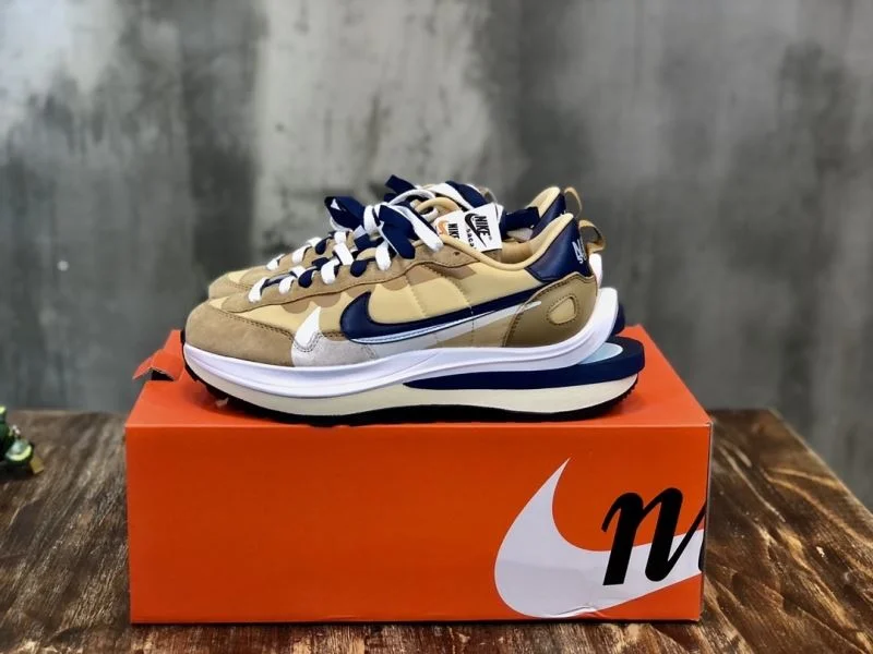 Sacai x Nike VaporWaffle Shoes Casual 33363