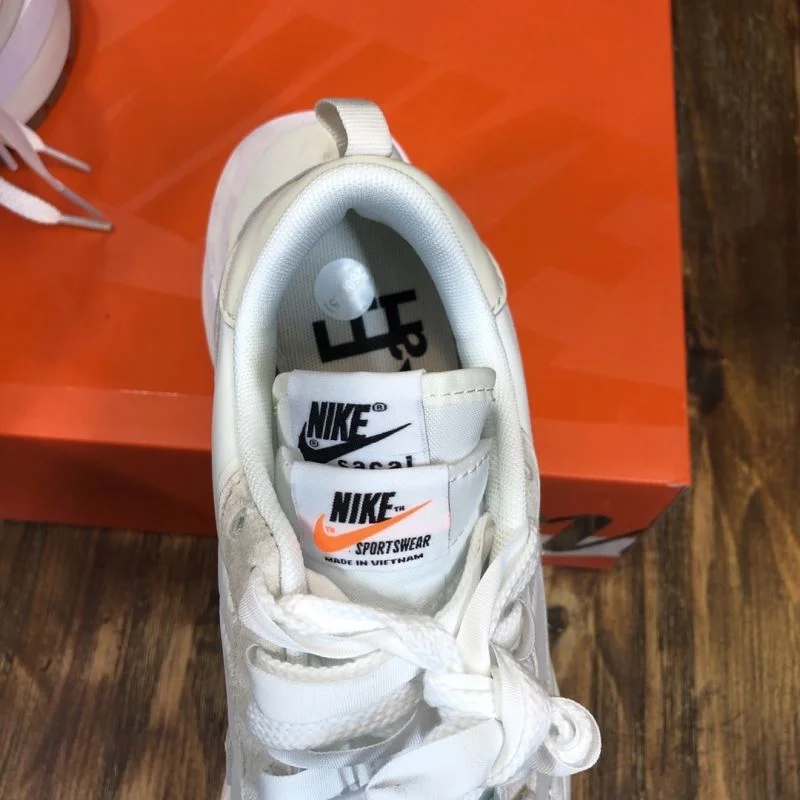 Sacai x Nike VaporWaffle Shoes StreetReady 33361
