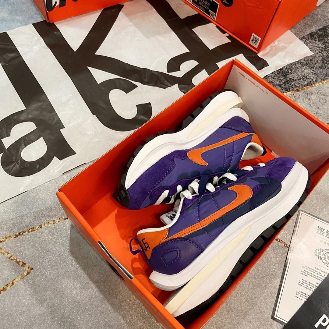 Original Sacai x Nike VaporWaffle Shoes 33485