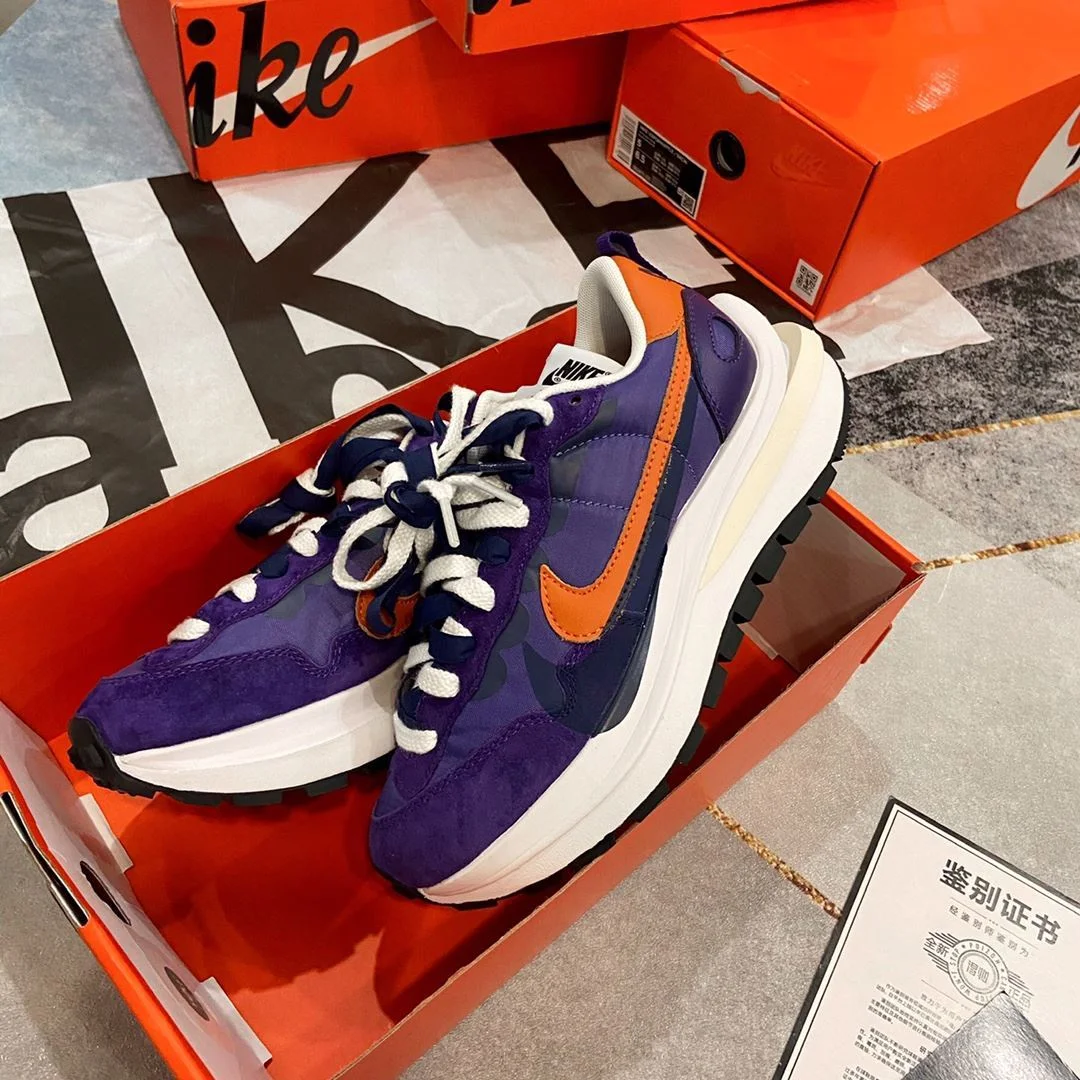 Original Sacai x Nike VaporWaffle Shoes 33485