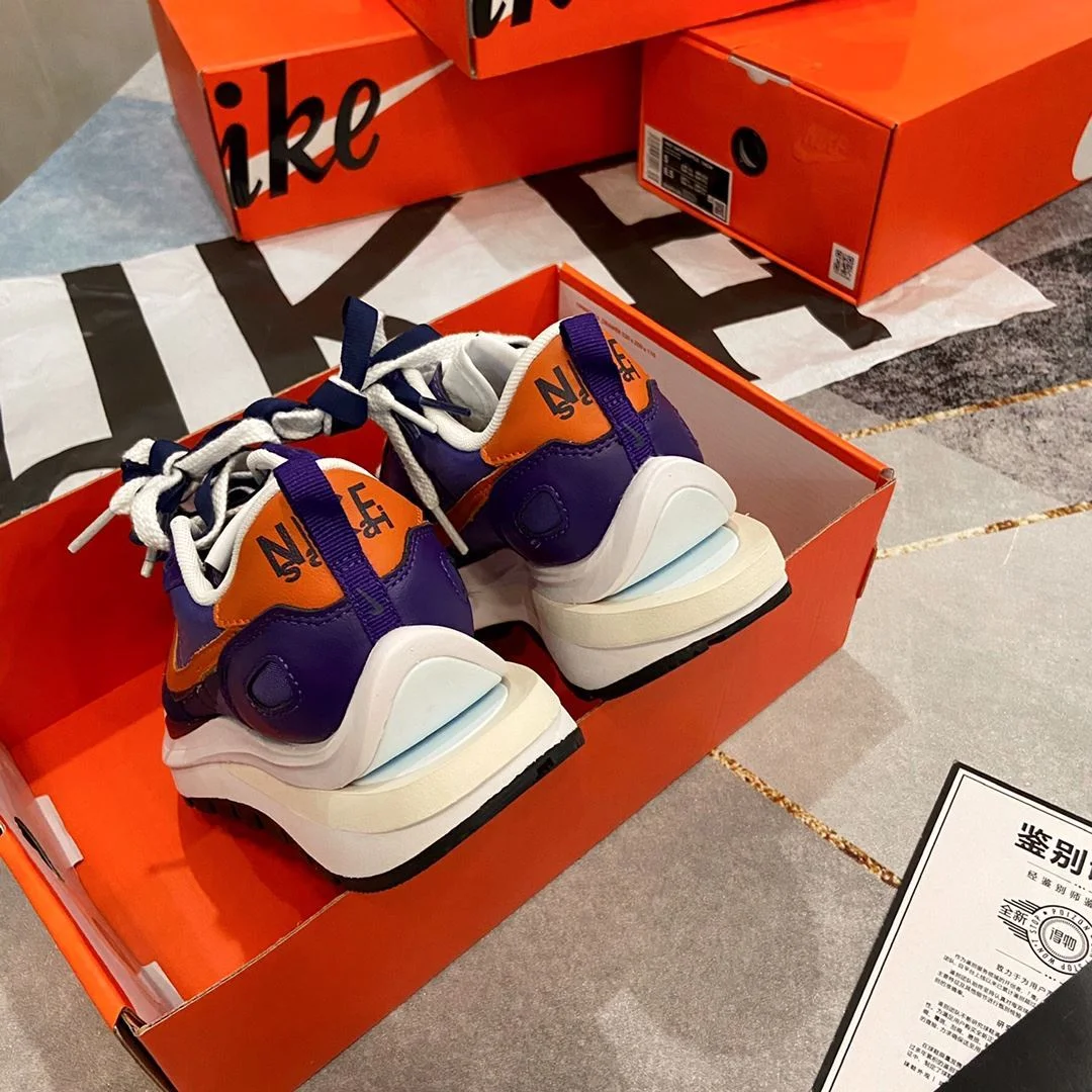 Original Sacai x Nike VaporWaffle Shoes 33485