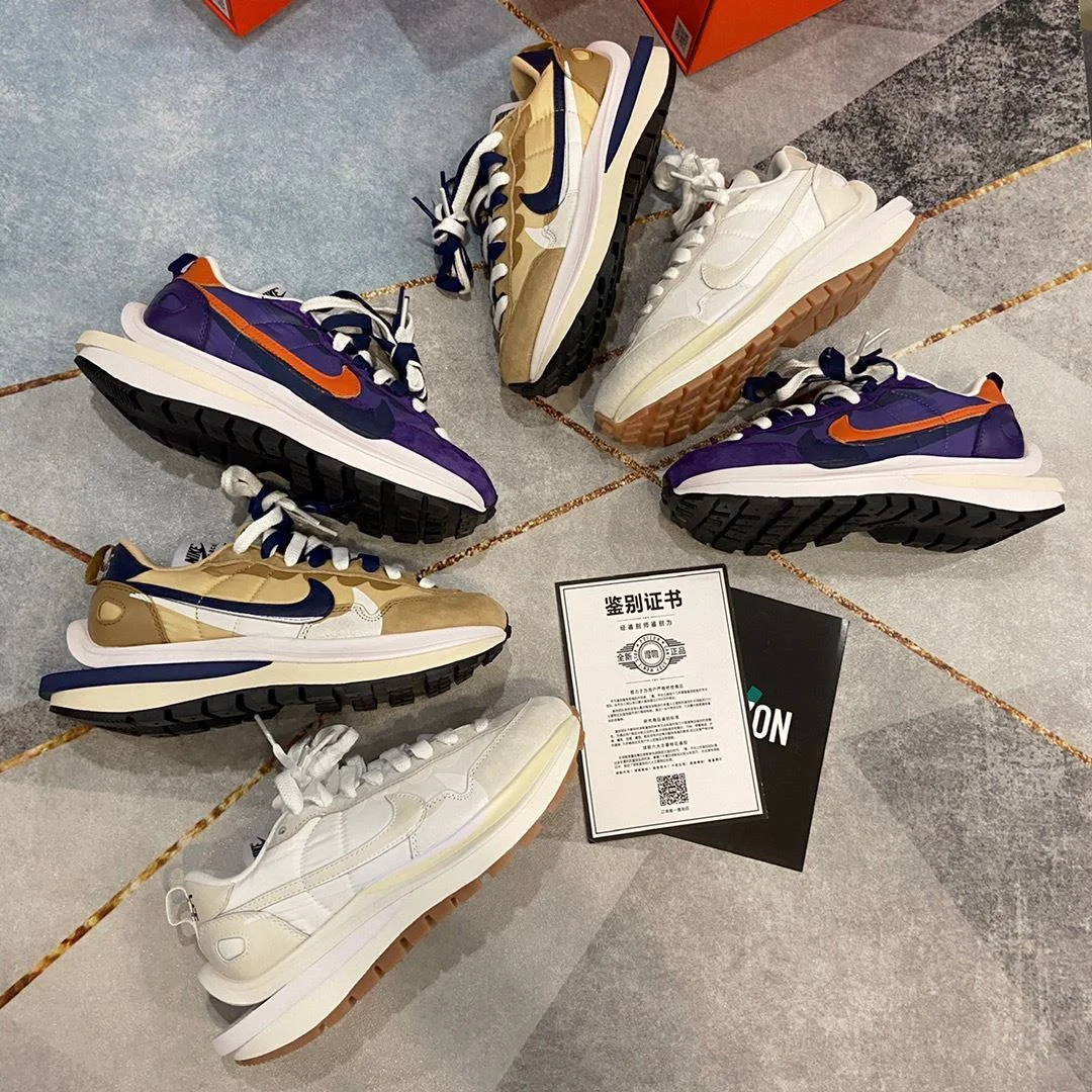 Original Sacai x Nike VaporWaffle Shoes 33485