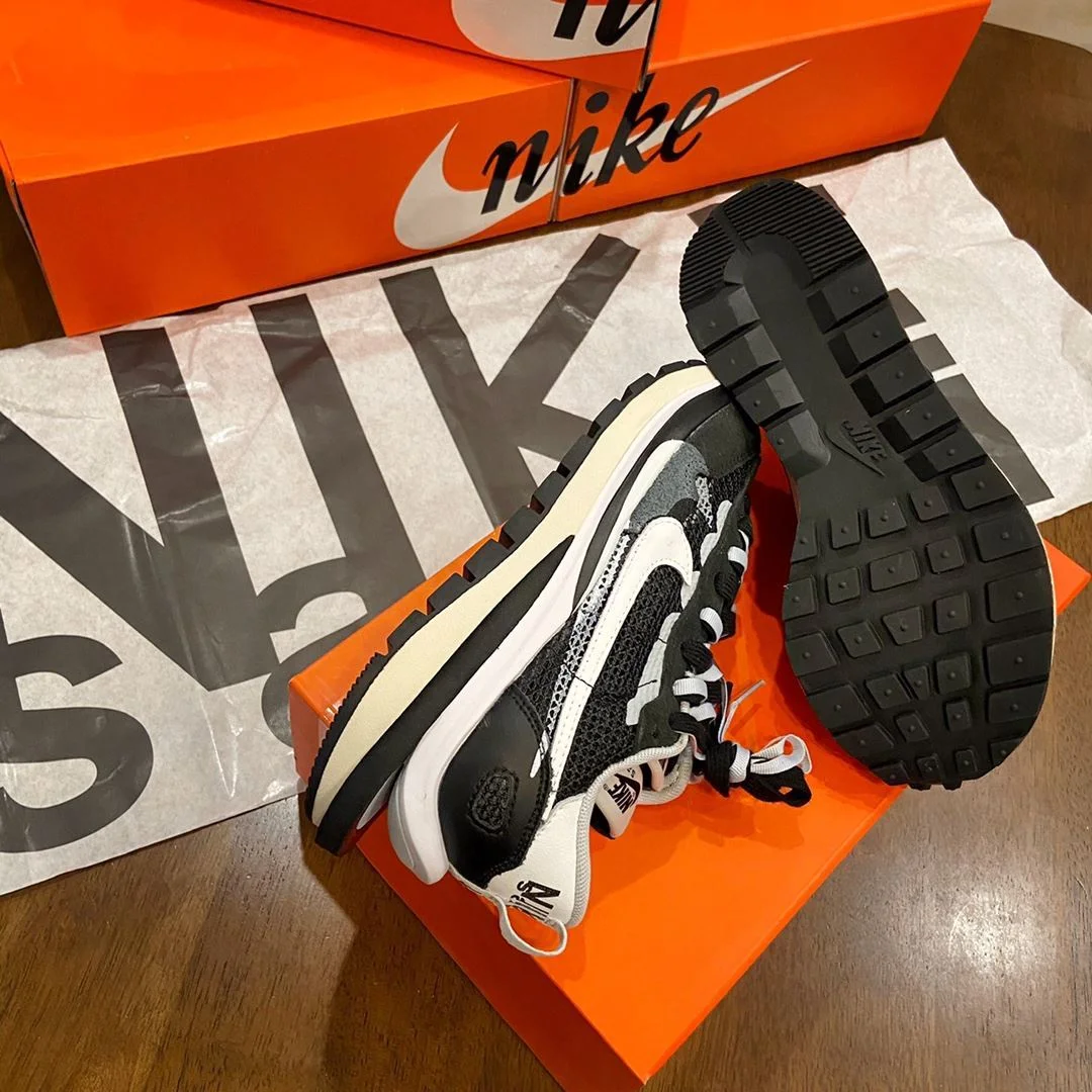 Sacai x Nike VaporWaffle Shoes Lightweight 33494