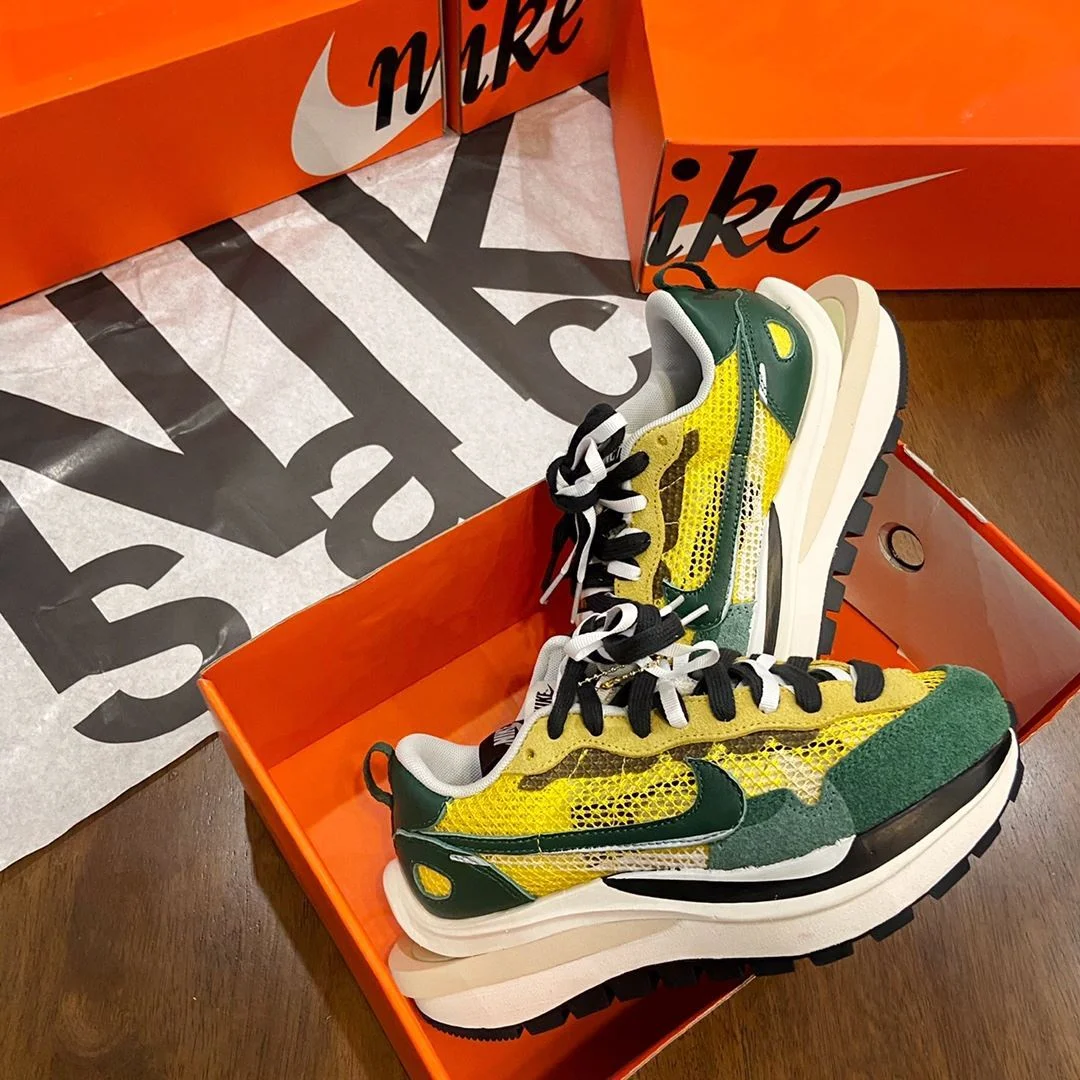 Sacai x Nike VaporWaffle Shoes Sporty 33484