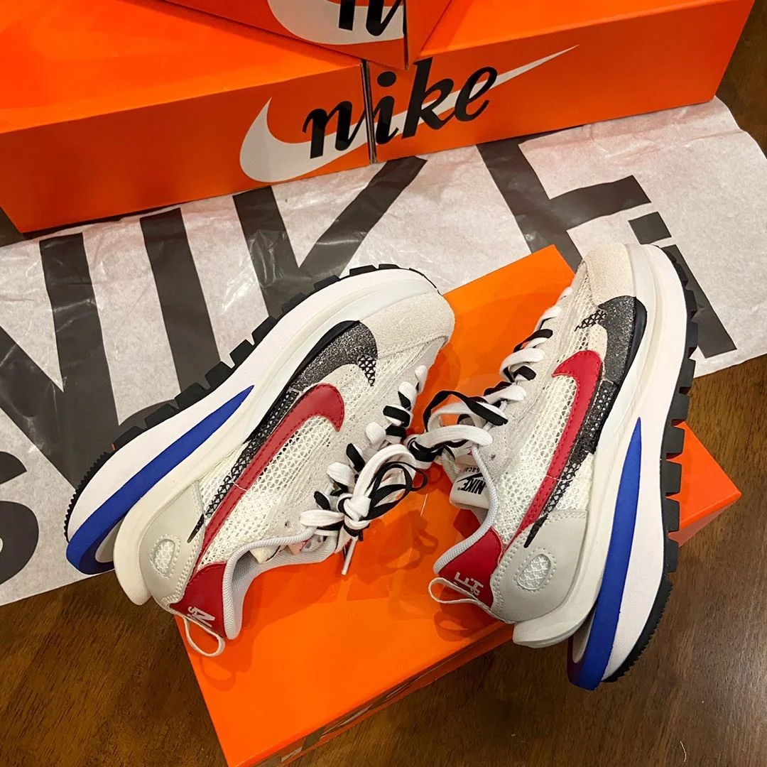 ZipUp Sacai x Nike VaporWaffle Shoes 33482