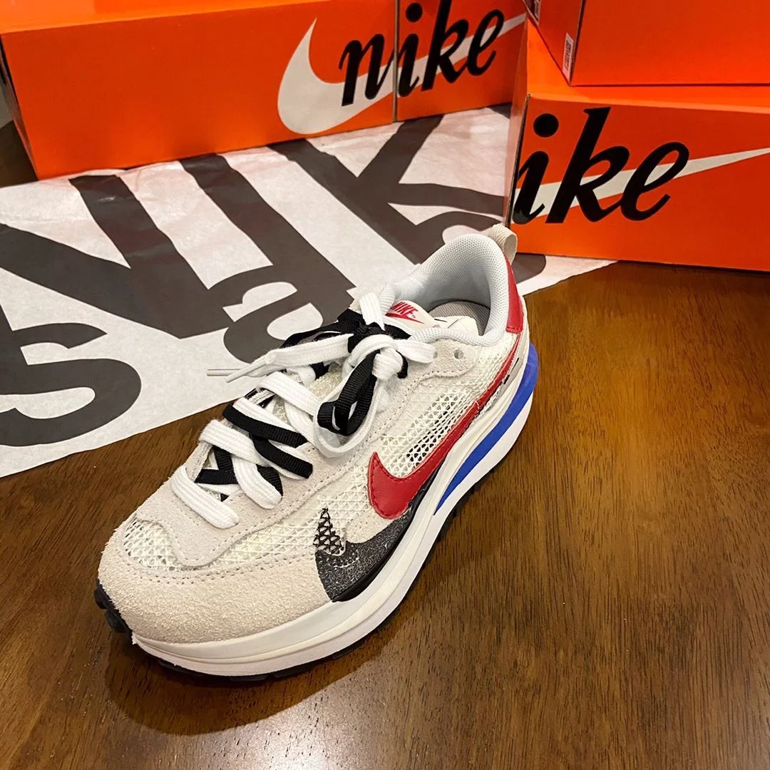 ZipUp Sacai x Nike VaporWaffle Shoes 33482