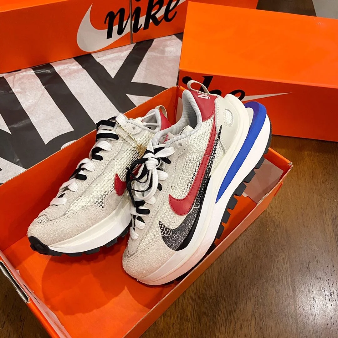ZipUp Sacai x Nike VaporWaffle Shoes 33482