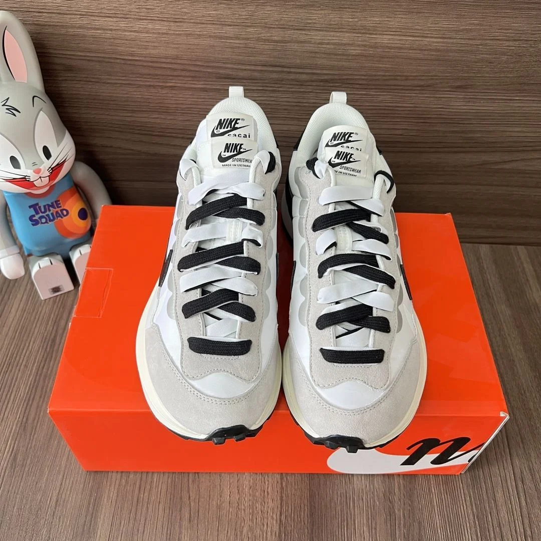 Sacai x Nike VaporWaffle Shoes EasyCare 33467