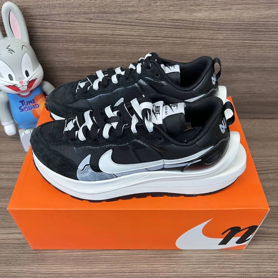 Premium Sacai x Nike VaporWaffle Shoes 33472
