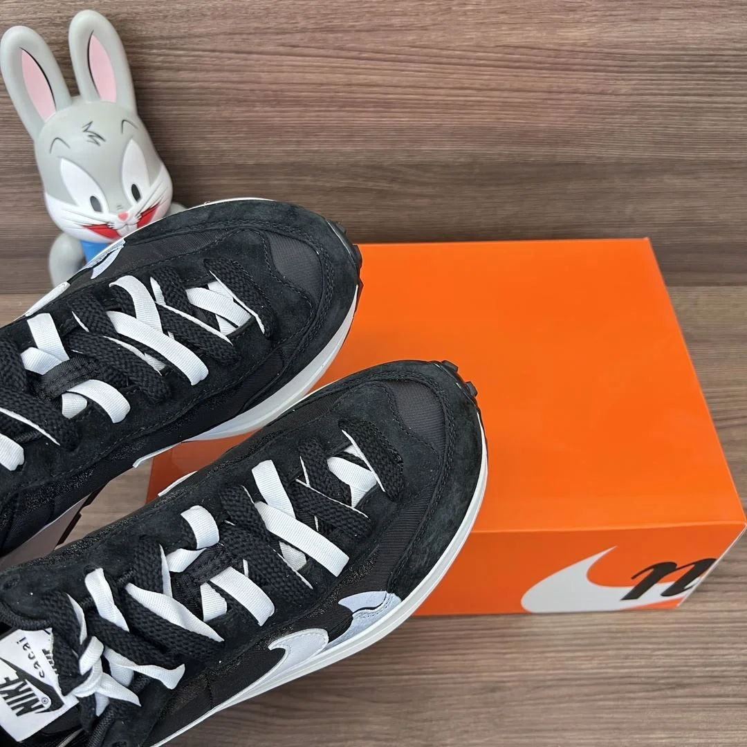 Premium Sacai x Nike VaporWaffle Shoes 33472