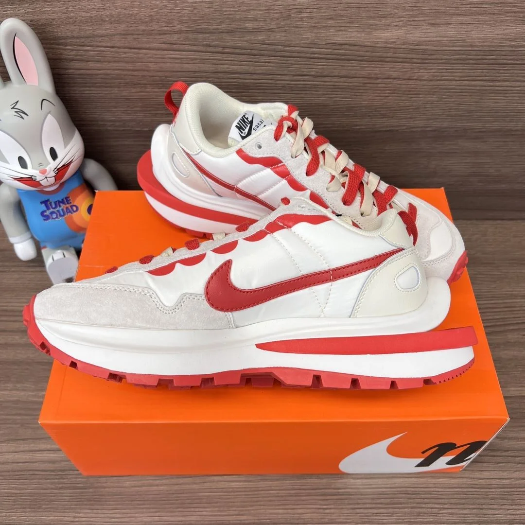 Sacai x Nike VaporWaffle Shoes TechFriendly 33471