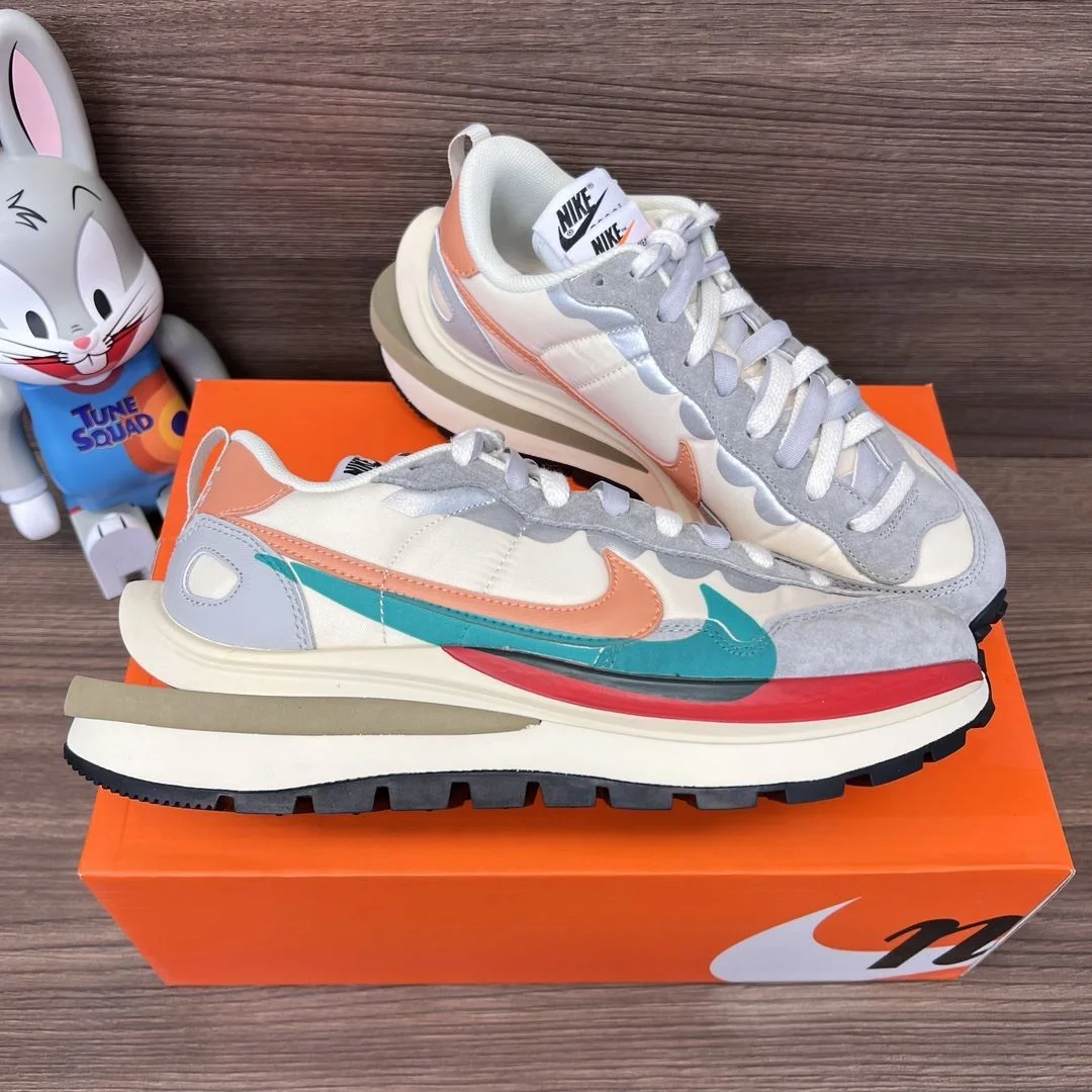 DailyWear Sacai x Nike VaporWaffle Shoes 33460