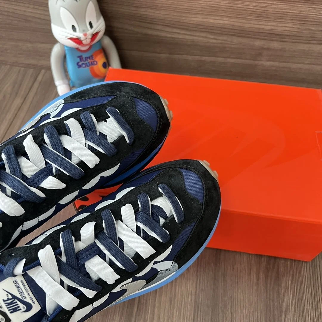 Sacai x Nike VaporWaffle Shoes Bold 33455