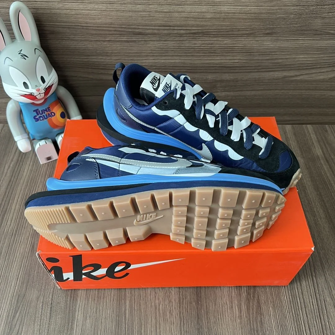 Sacai x Nike VaporWaffle Shoes Bold 33455