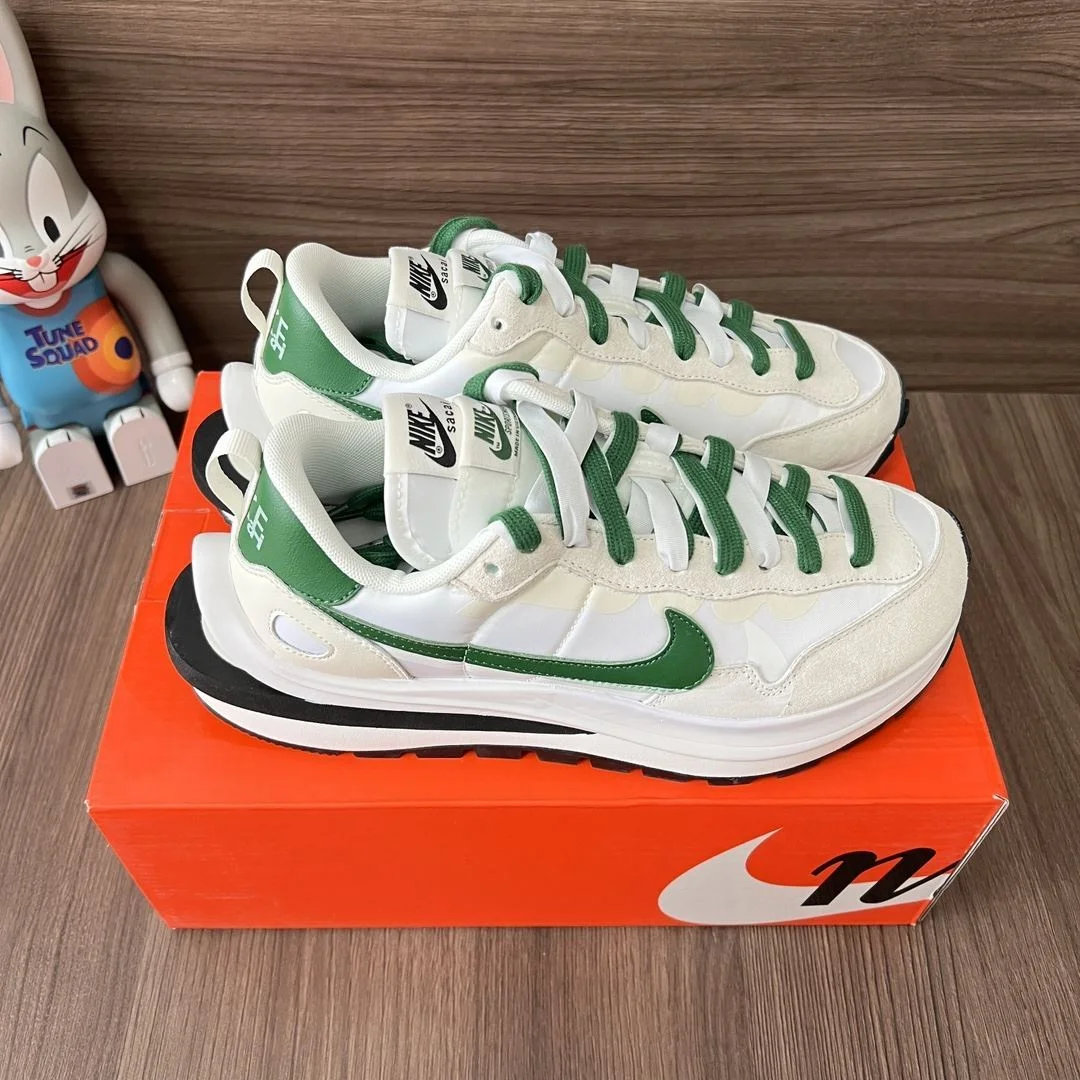 Sacai x Nike VaporWaffle Shoes Vibrant 33456