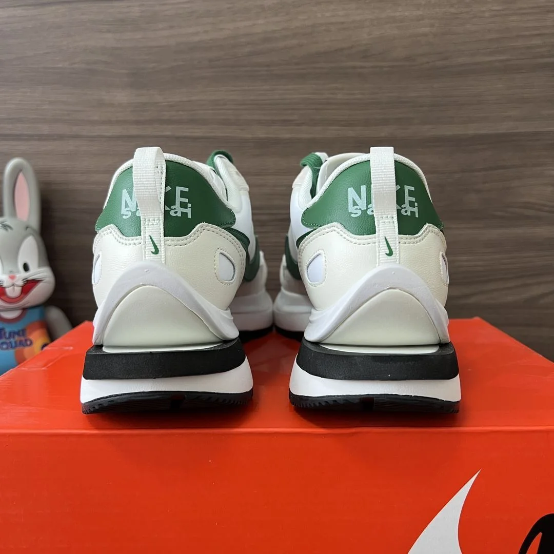 Sacai x Nike VaporWaffle Shoes Vibrant 33456