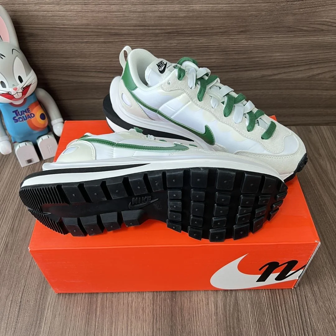 Sacai x Nike VaporWaffle Shoes Vibrant 33456