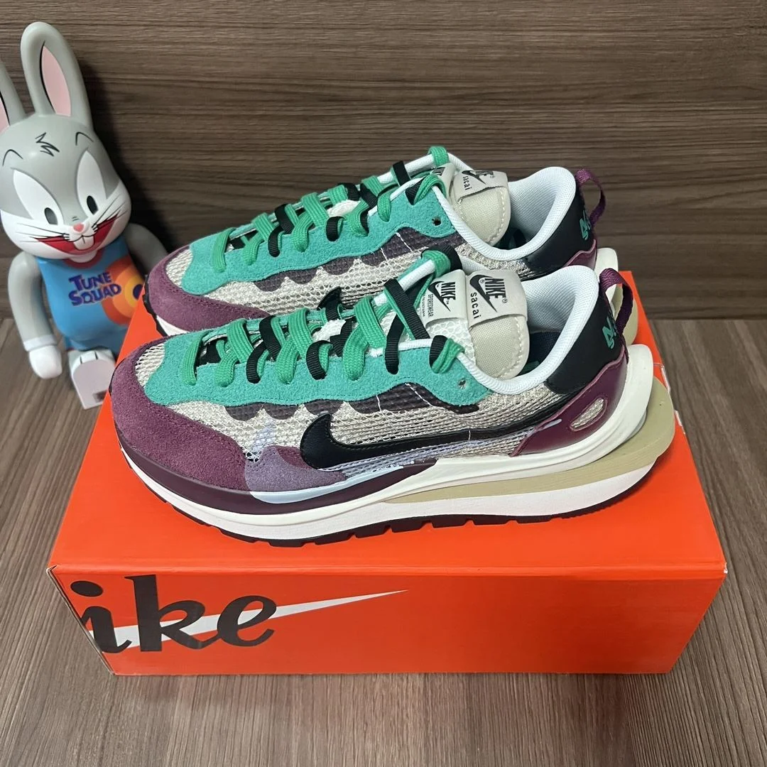 Sacai x Nike VaporWaffle Shoes SoftTouch 33474