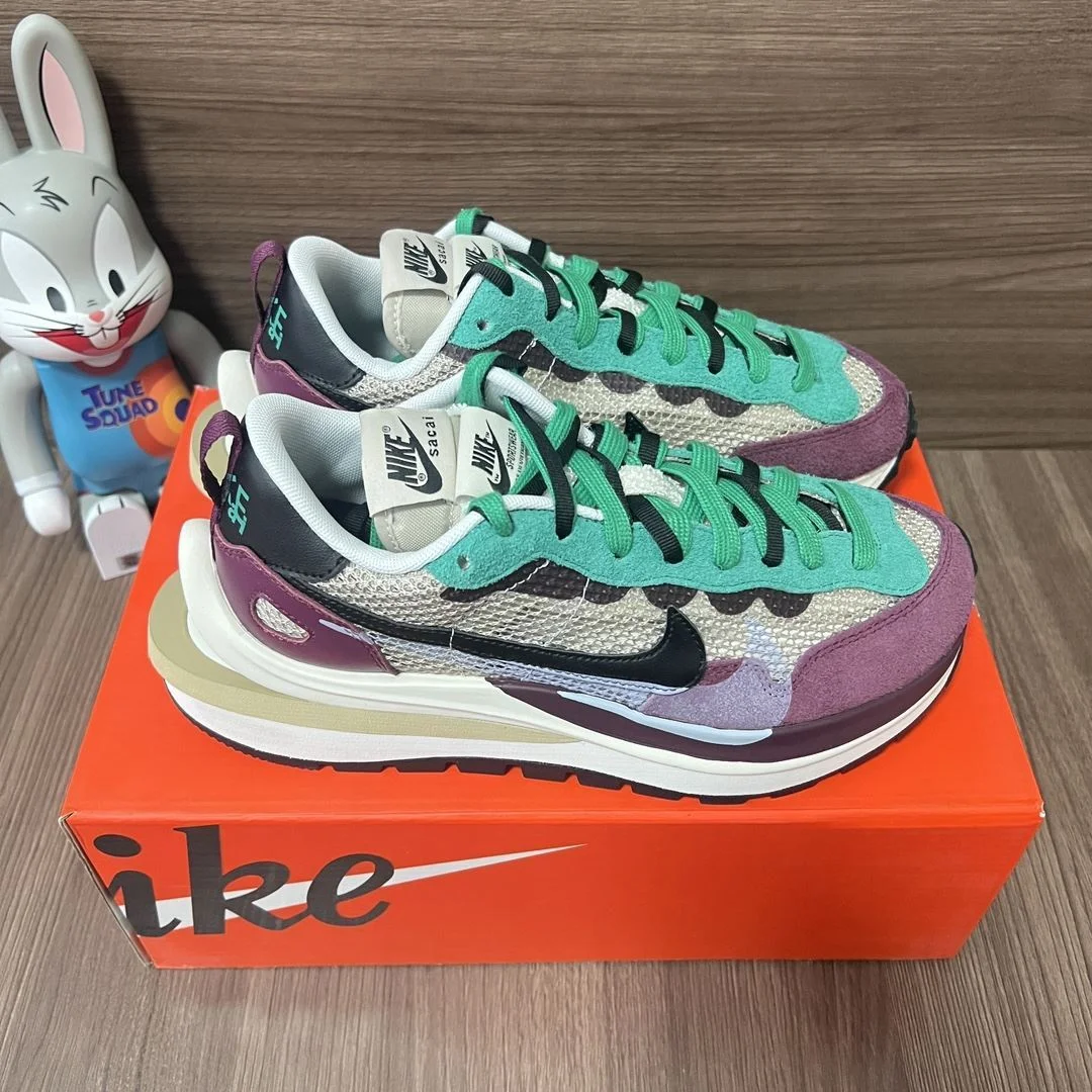 Sacai x Nike VaporWaffle Shoes SoftTouch 33474