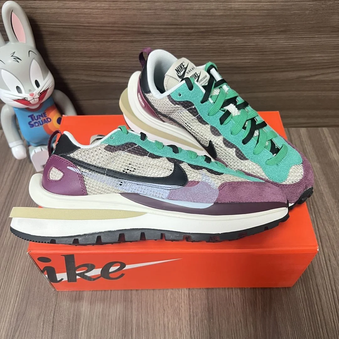 Sacai x Nike VaporWaffle Shoes SoftTouch 33474