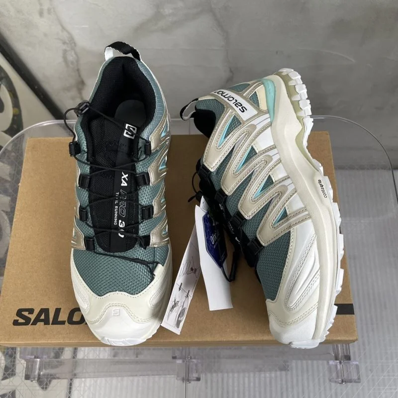 Salomon Shoes Minimalist 4098