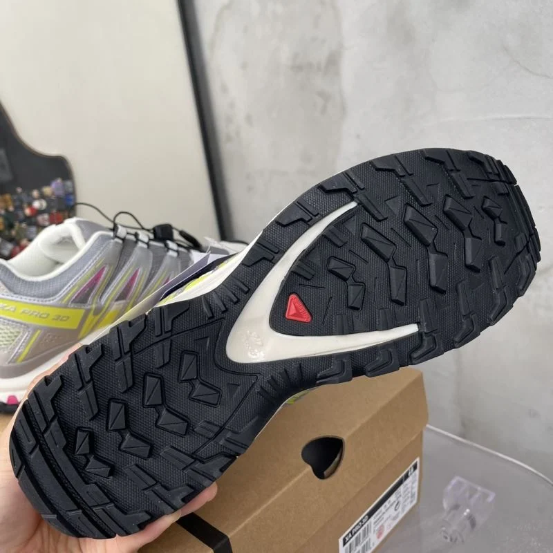 Salomon Shoes Practical 4090