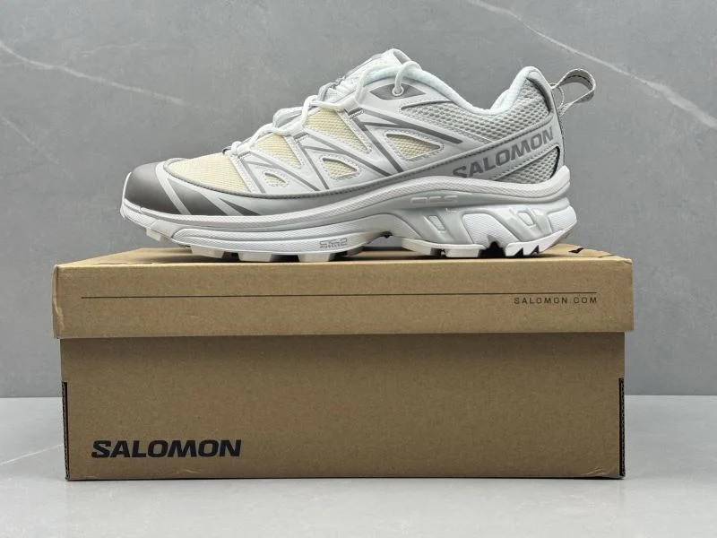 Salomon Shoes Compact 4085