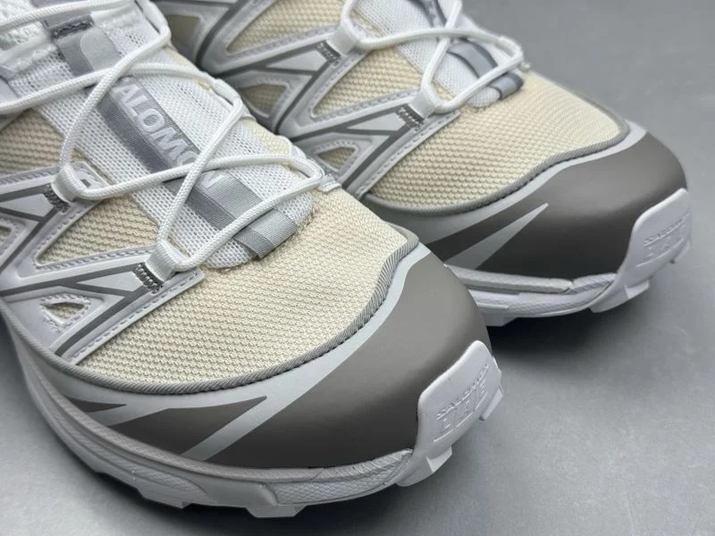Salomon Shoes Compact 4085