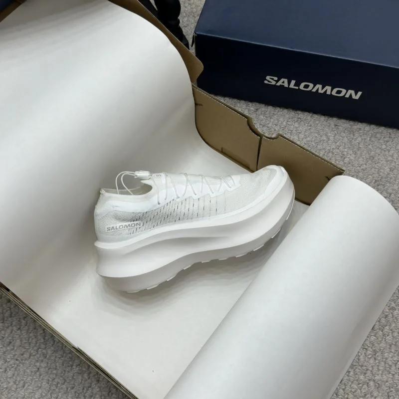 Versatile Salomon Shoes 7312