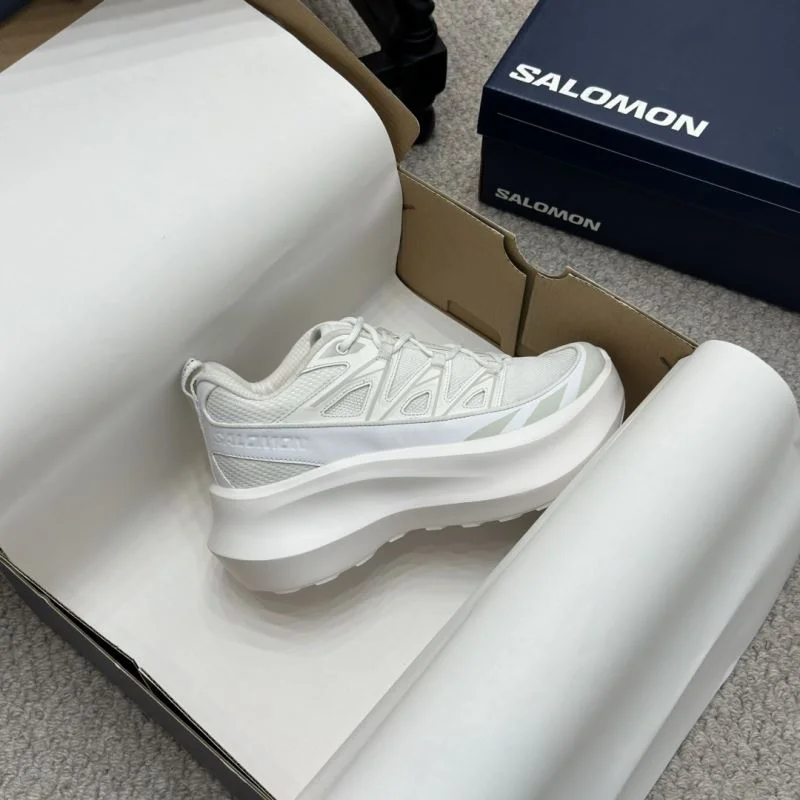 Sleek Salomon Shoes 7329
