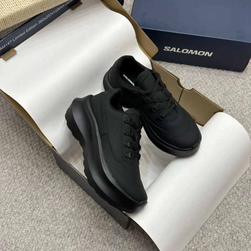 Salomon Shoes Lightweight 7337