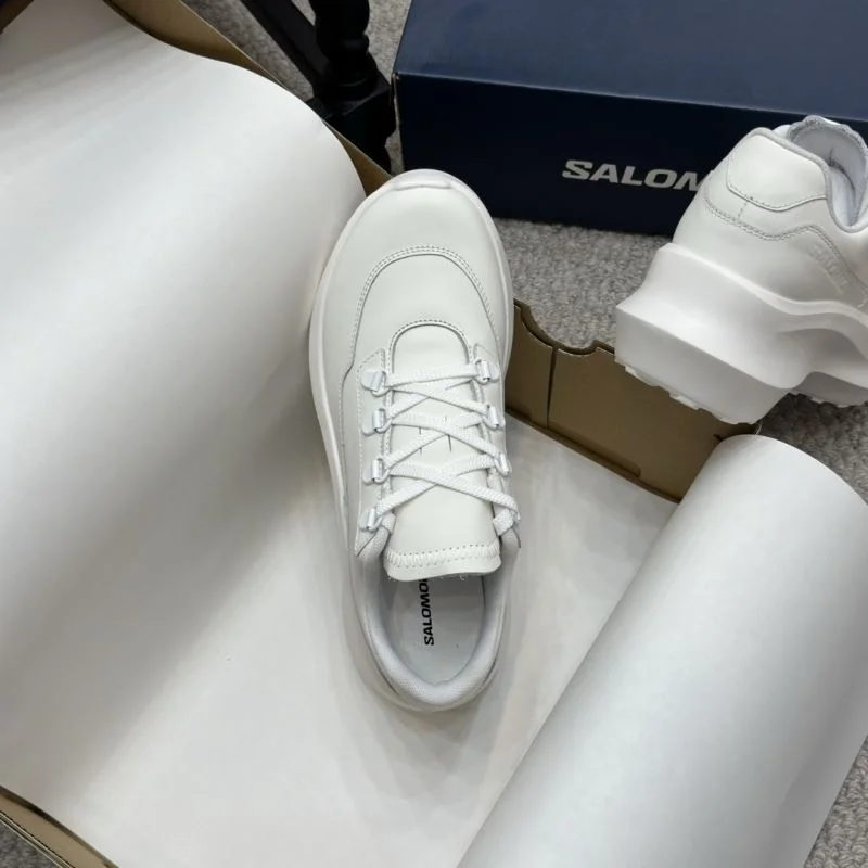 Salomon Shoes WrinkleFree 7350