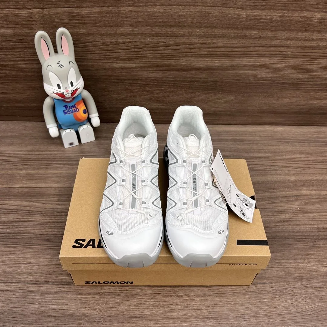 Seasonal Salomon Shoes 5847