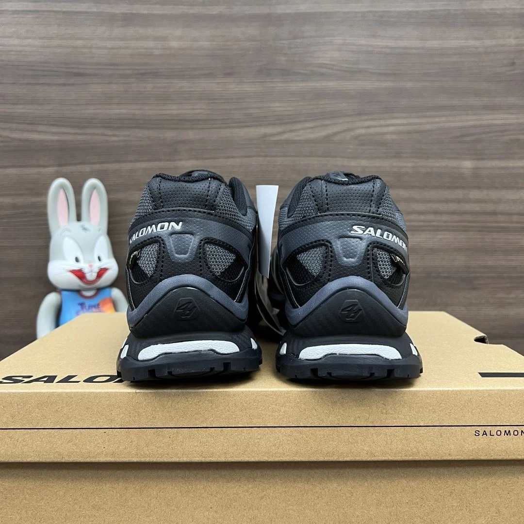 StreetReady Salomon Shoes 5802