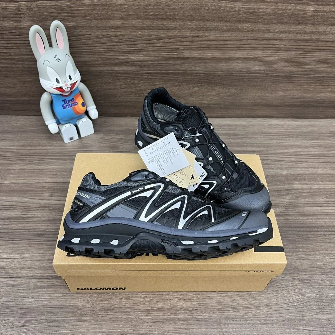 StreetReady Salomon Shoes 5802