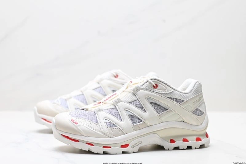 Versatile Salomon Shoes 2925