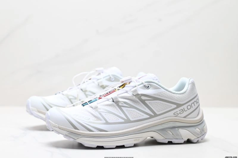Salomon Shoes Bold 2918