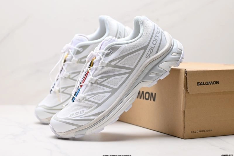 Salomon Shoes Bold 2918