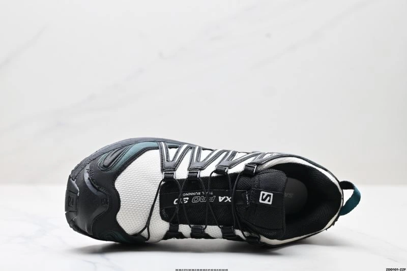 RelaxedFit Salomon Shoes 2921