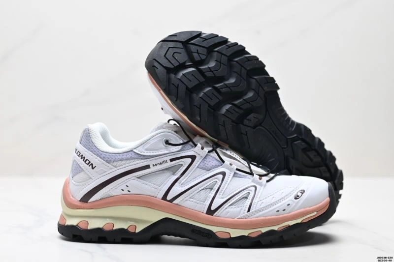WeatherProof Salomon Shoes 2928