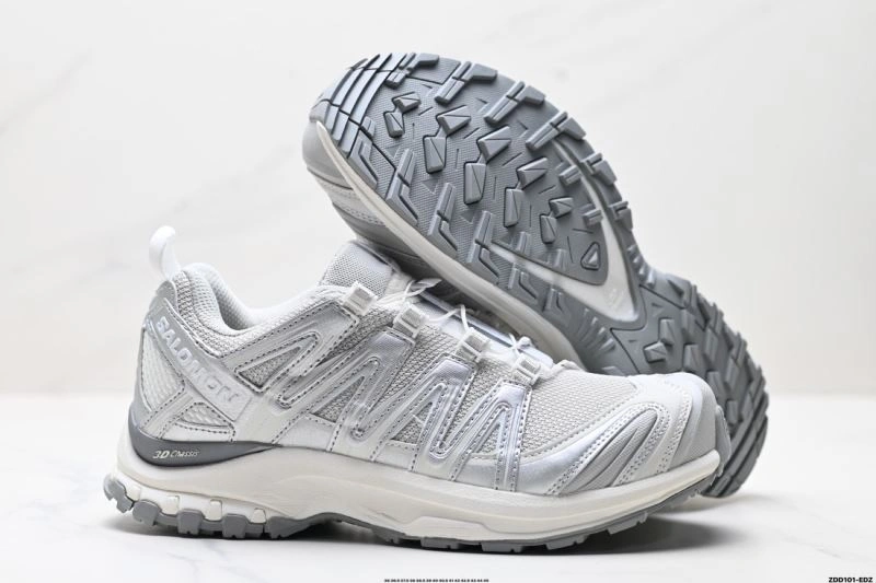 Versatile Salomon Shoes 2941