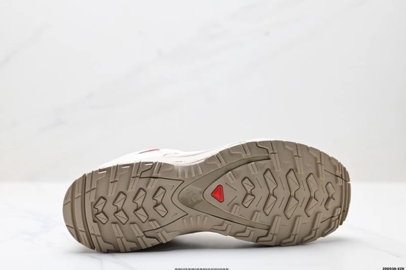 Supportive Salomon Shoes 2913